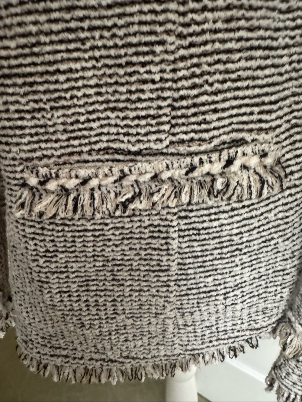 Chico's Black & White Fringe-Trim Knit Cardigan Blazer Size 2 (14) Like New. - Picture 5 of 8